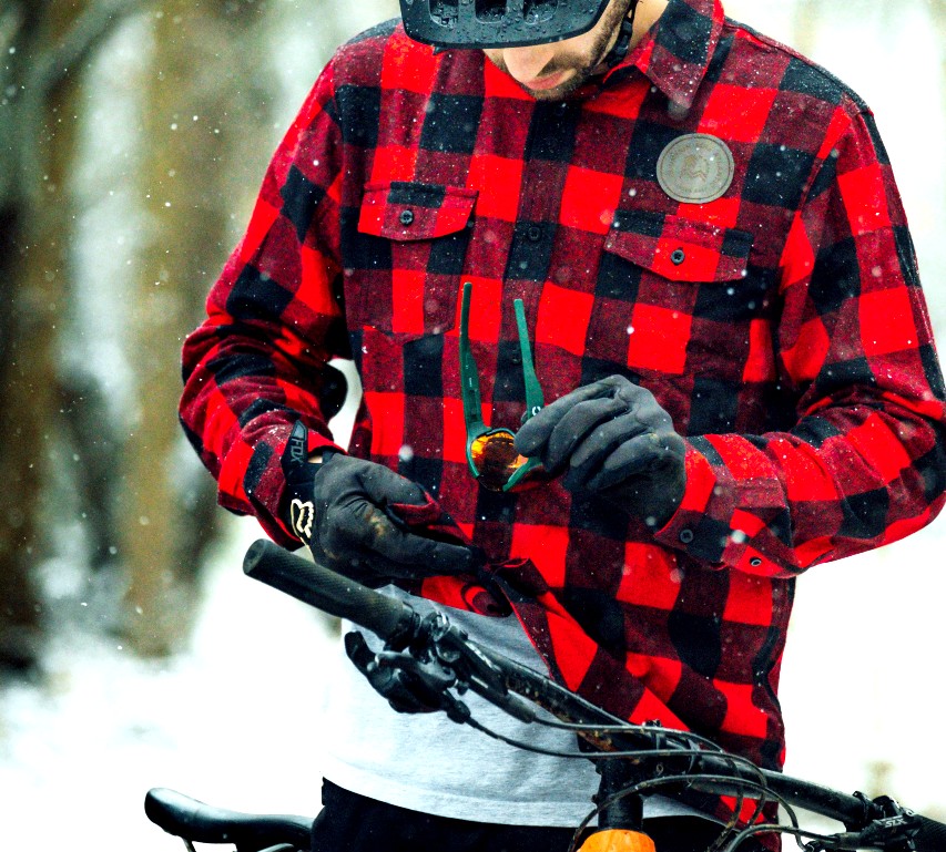 Cómo elegir unos guantes de ciclismo para el invierno