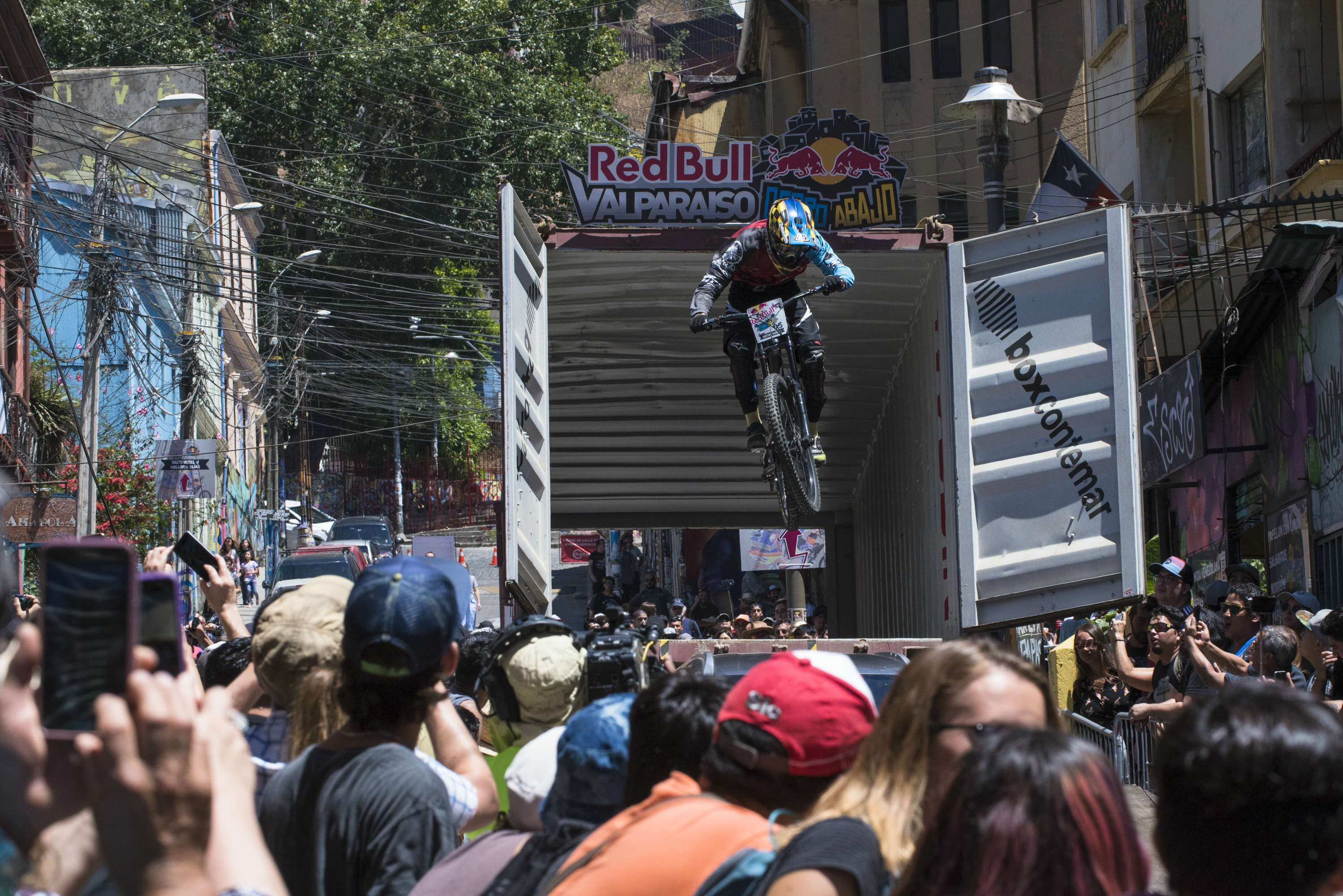 red bull valparaiso cerro abajo 2018