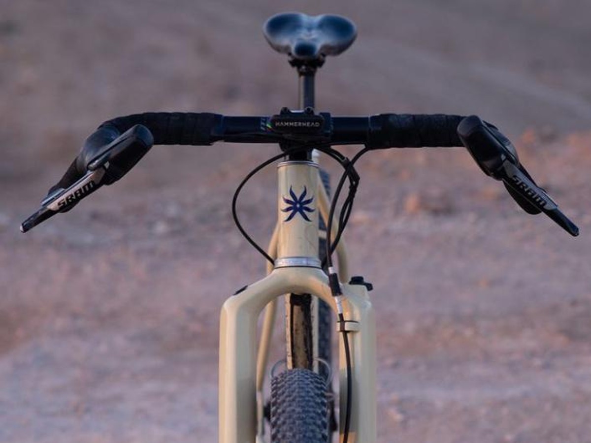Presentan la primera bicicleta gravel cuyo manillar imita a los de MTB