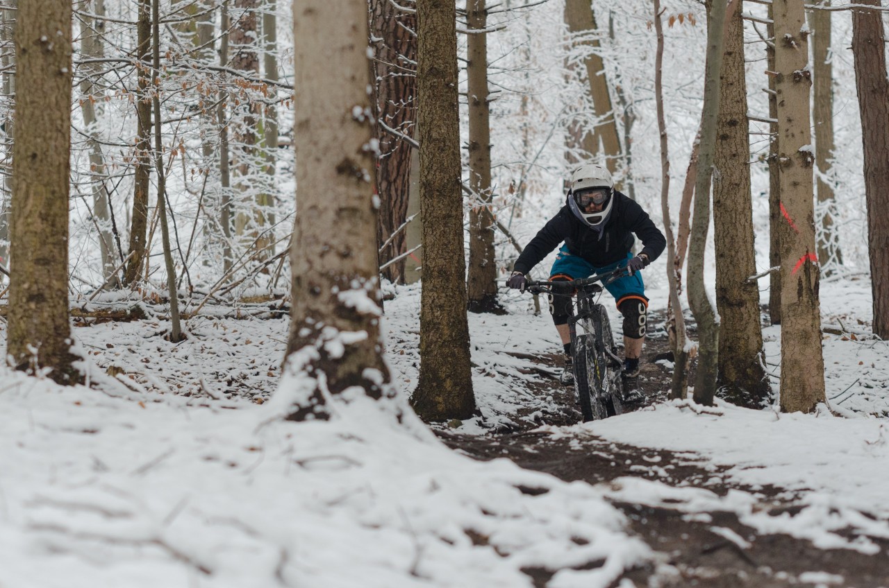 1️⃣ Comprar ropa de ciclismo de invierno