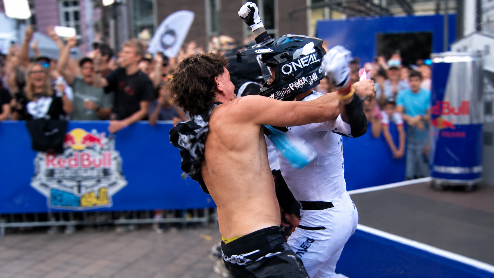 Álex Marín gana el Red Bull Cerro Abajo Stuttgart 2026 por 55 milésimas