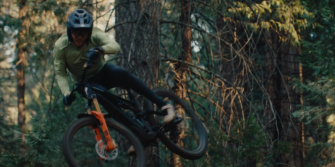 Pura técnica y velocidad: el descenso de Cody Kelley con una Stumpjumper